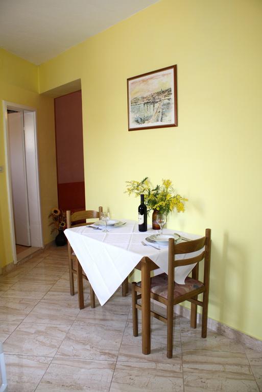 Apartments Mise Trogir Zewnętrze zdjęcie